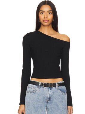 Superdown Corinne Off Shoulder Top (Small)